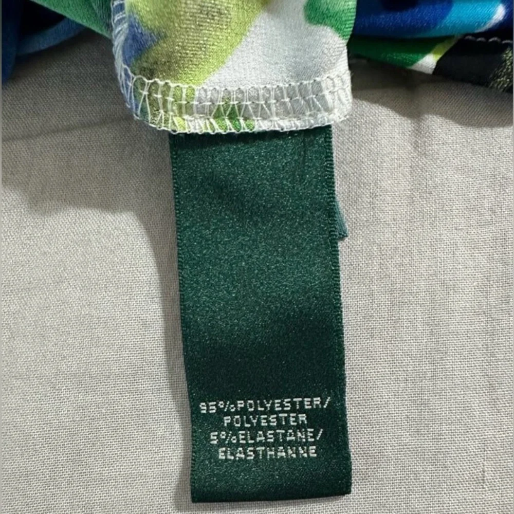 Lauren Ralph Lauren Blue Floral Wrap Sheath
Dress sz 10 - Picture 5 of 5